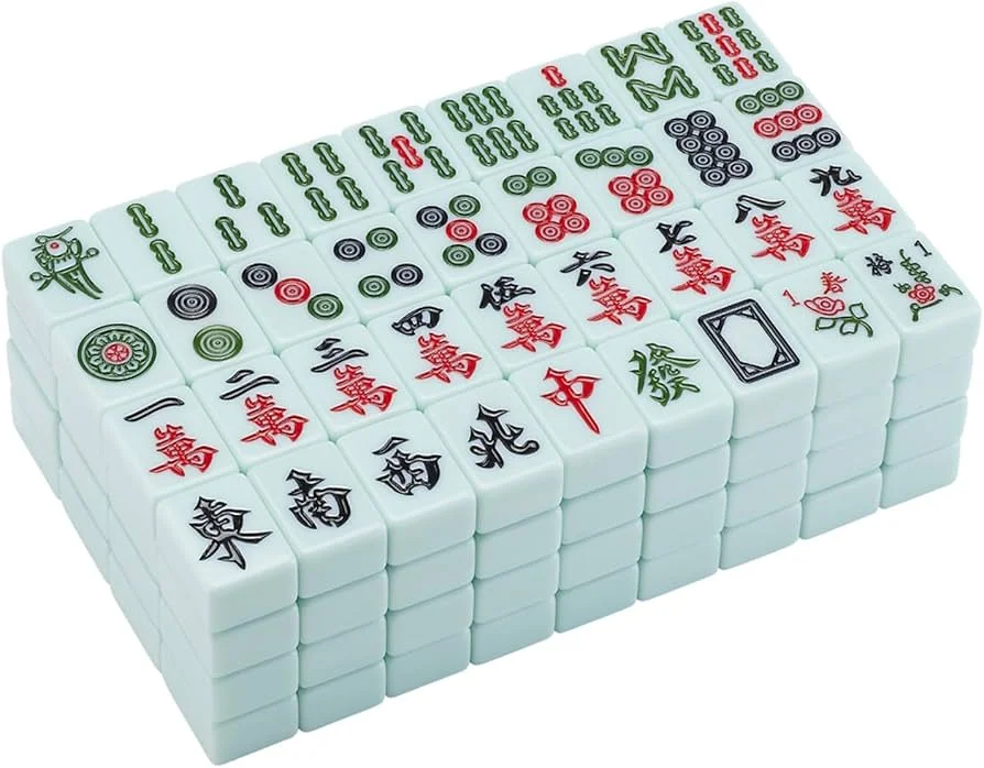 森林舞会游戏界面，缤纷多彩的动物主题